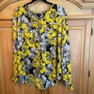 Who What Wear Yellow and Blue Long Sleeve Blouse
